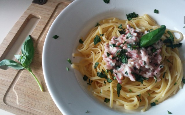 Recette de linguine aux lardons et au basilic