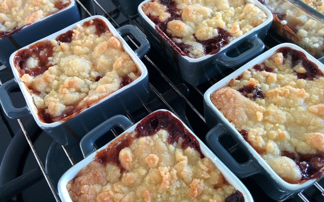 Recette de crumble aux pommes poires et aux pépites de chocolat