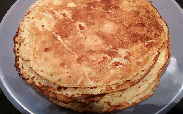 Recette de la pâte à crêpes au rhum